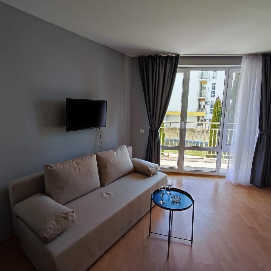 Grand Resort - Imperial Crown Fort Club - Prestige Apartments Elenite Buitenkant foto